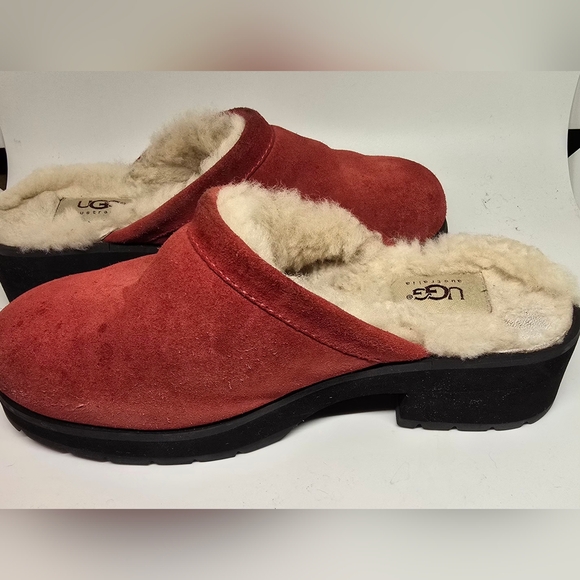 UGG Red Suede Mules with Embroidery Women's 7 - Picture 6 of 8